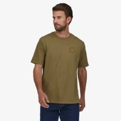 Patagonia M'S Spoke Stencil Responsibili-Tee Moray Khaki 6 Patagonia M'S Spoke Stencil Responsibili-Tee Moray Khaki -TROLKID Bekleidung Geschaft 37605 MOKH TM1eAafV2Ah0msVw 1280x1280