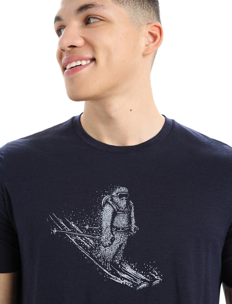Icebreaker Men Tech Lite II SS Tee Skiing Yeti - Midnight Navy 7 Icebreaker Men Tech Lite II SS Tee Skiing Yeti - Midnight Navy – Bild 5